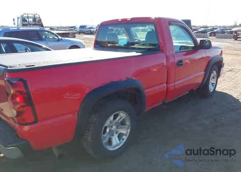 2005 Chevrolet Silverado 1500 Work Truck z USA, uszkodzony, nr VIN 1GCEC14XX5Z277039